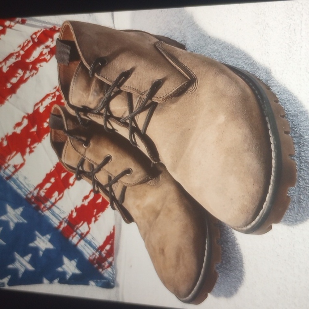 Samuel Windsor Size 13 Boot.